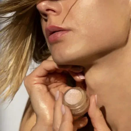 Drėkinamasis lūpų balzamas su žėručiu Marie Brocart - Boku | Veido priežiūra | Plaukų priežiūra | Kūno priežiūra | Nemokamas pristatymas nuo 50EUR