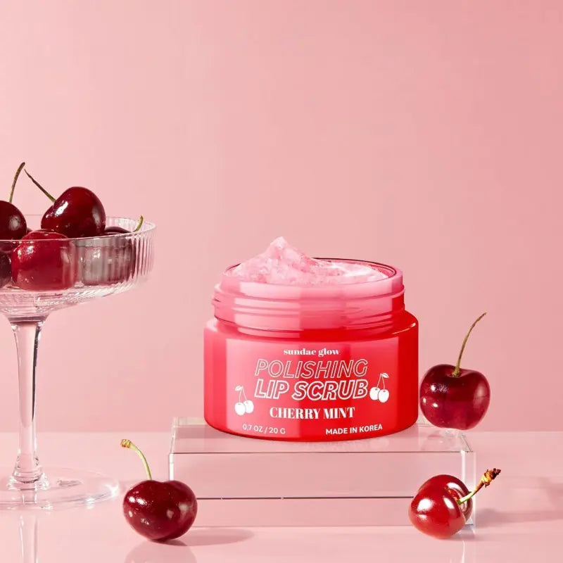Lūpų šveitiklis Sundae Glow Lip Scrub Cherry Mint, Vyšnių ir pipirmėčių kvapo - Boku | Veido priežiūra | Plaukų priežiūra | Kūno priežiūra | Nemokamas pristatymas nuo 50EUR